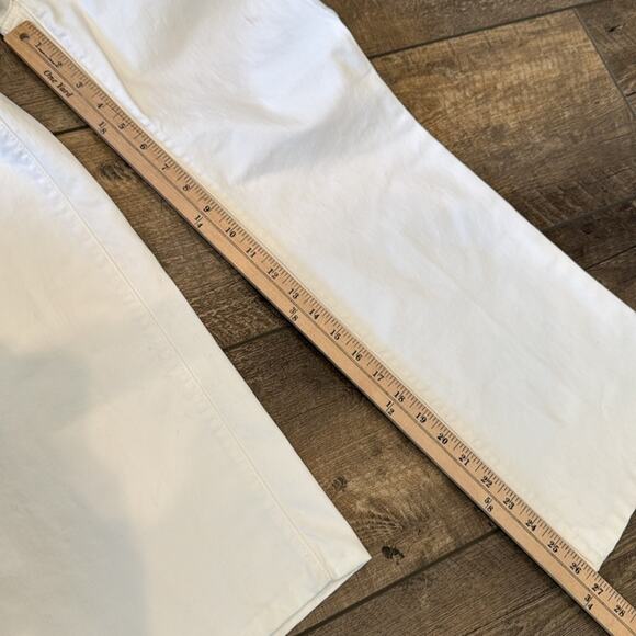 LOFT Women's Modern Flare Jean White Size 10 - Picture 3 of 12